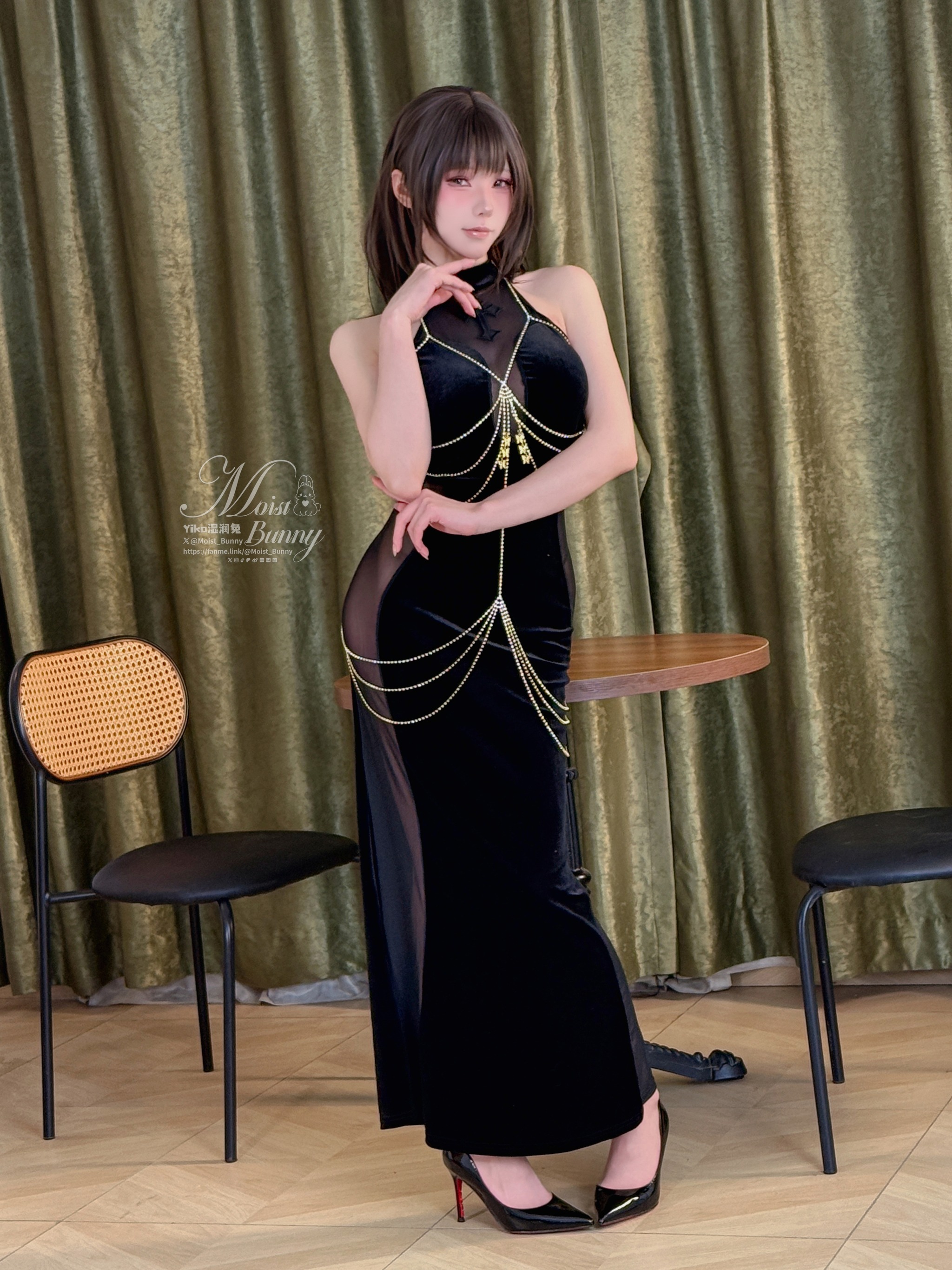 图片[1]-咬一口兔娘 – NO.276 (Yiko湿润兔) 2026年3月月票专属特典-黑色丽花[34P]-XikXak